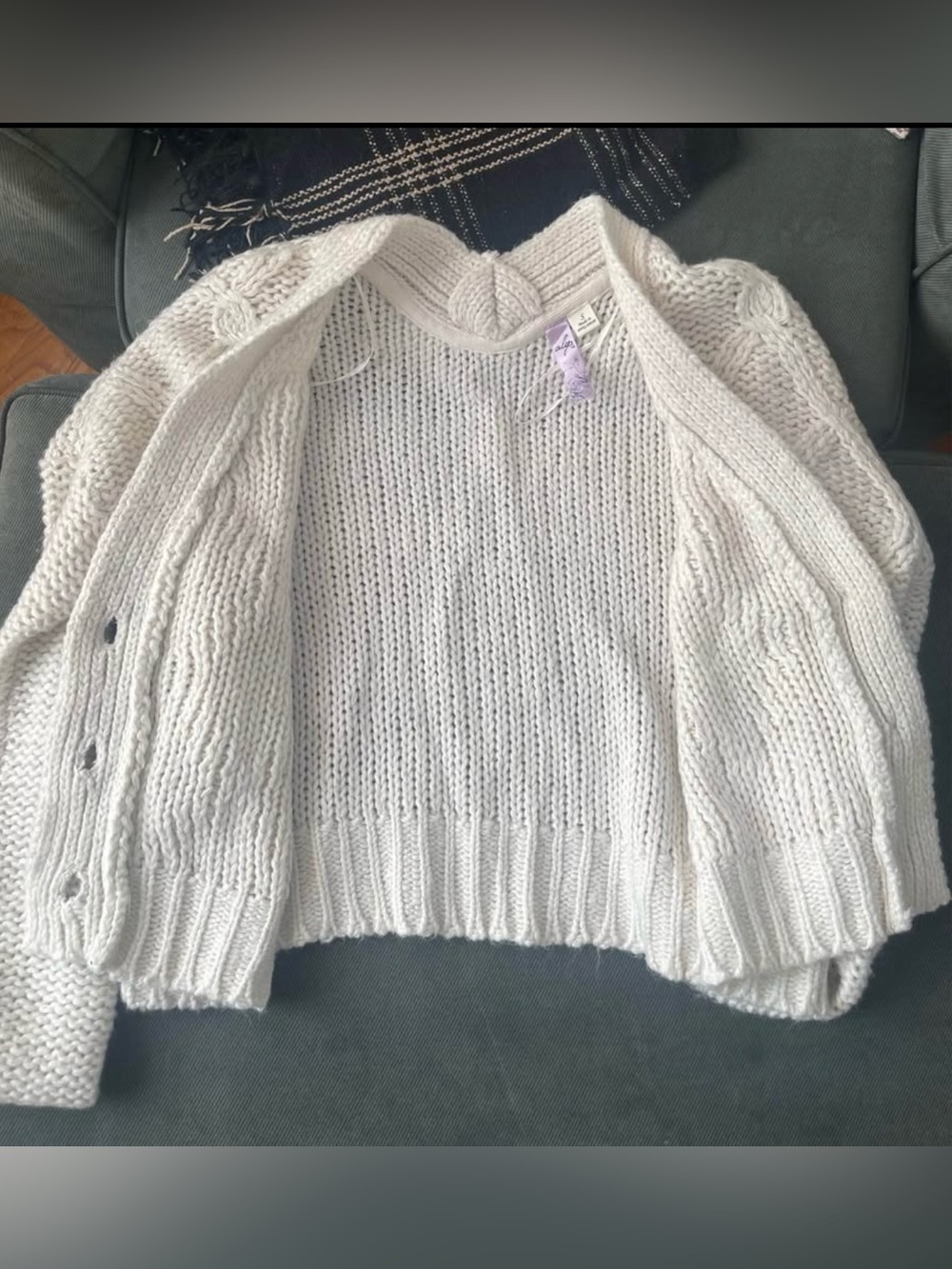 Alya Ivory Cable Knit Button-Front Cardigan - Picture 3 of 3